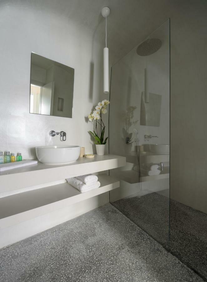 Echoes Luxury Suites (Adults Only) Oia  Luaran gambar